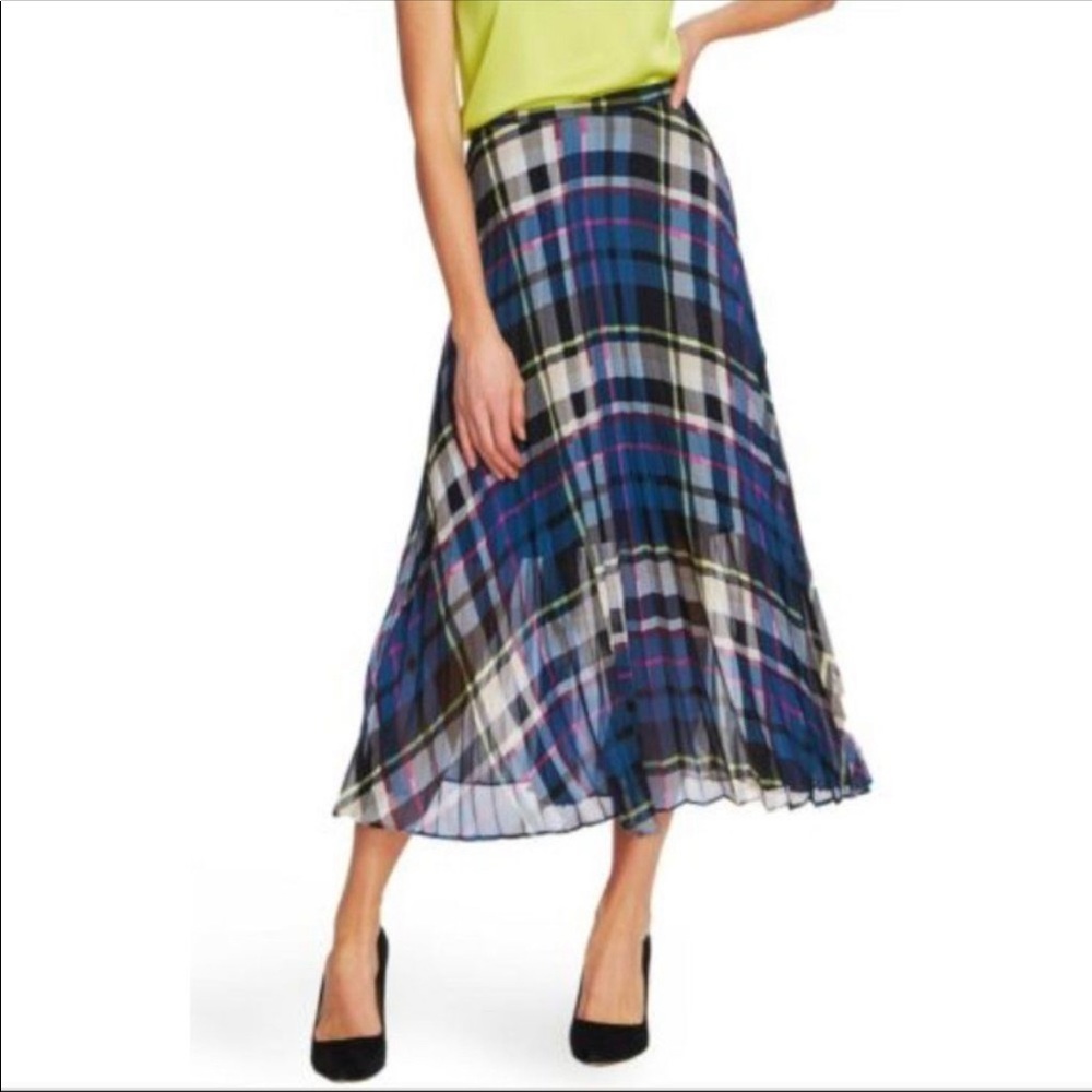 Vince Camuto plaid silk skirt size medium